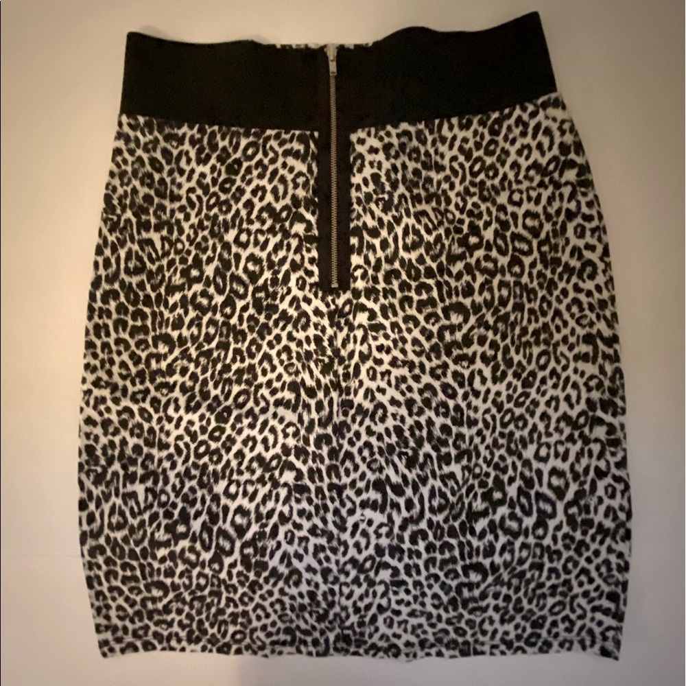 Cute leopard print skirt girls large